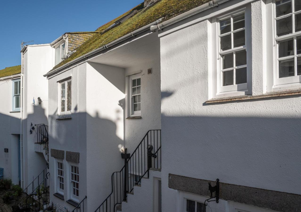 Stylish Two Bedroom Cottage - In Town Centre St Ives  Exterior photo